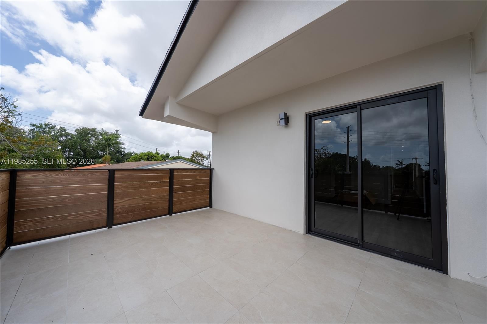 Real estate property located at 370 Flagami Blvd, Miami-dade, Flagami Sec A, Miami, FL