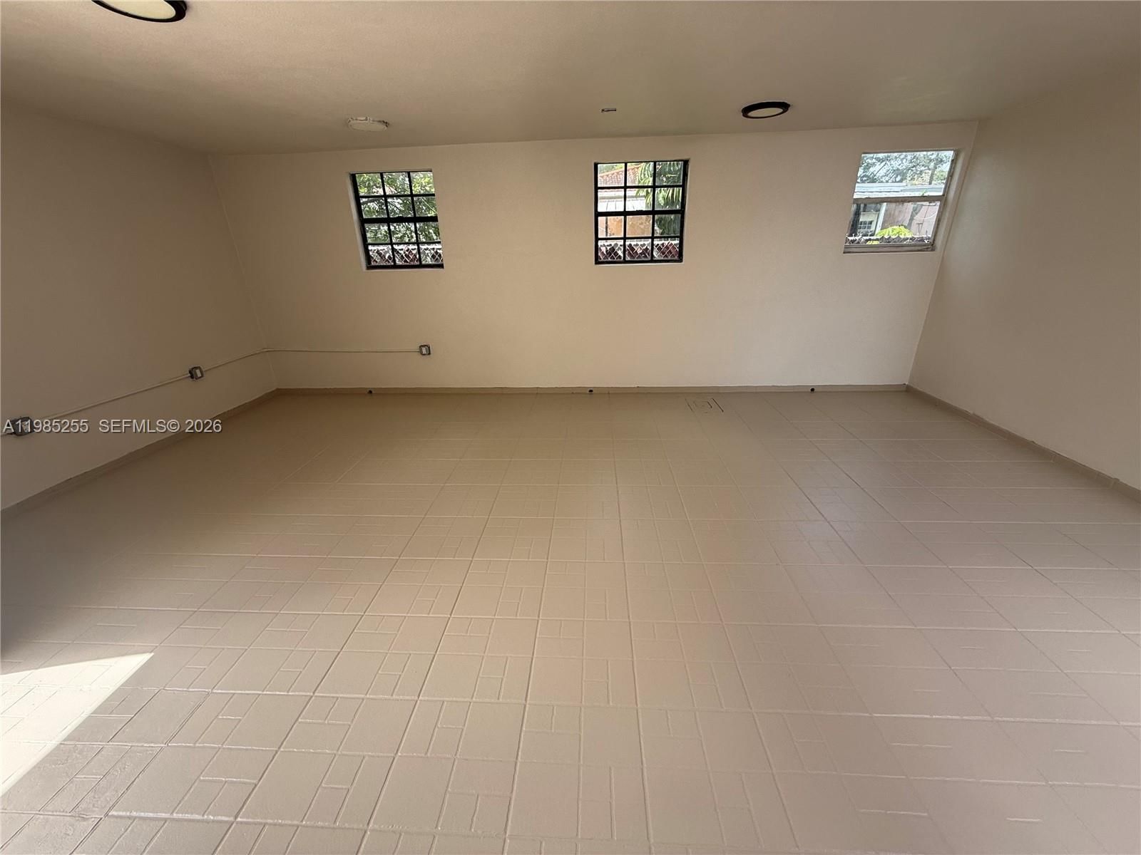 Real estate property located at 370 Flagami Blvd, Miami-dade, Flagami Sec A, Miami, FL