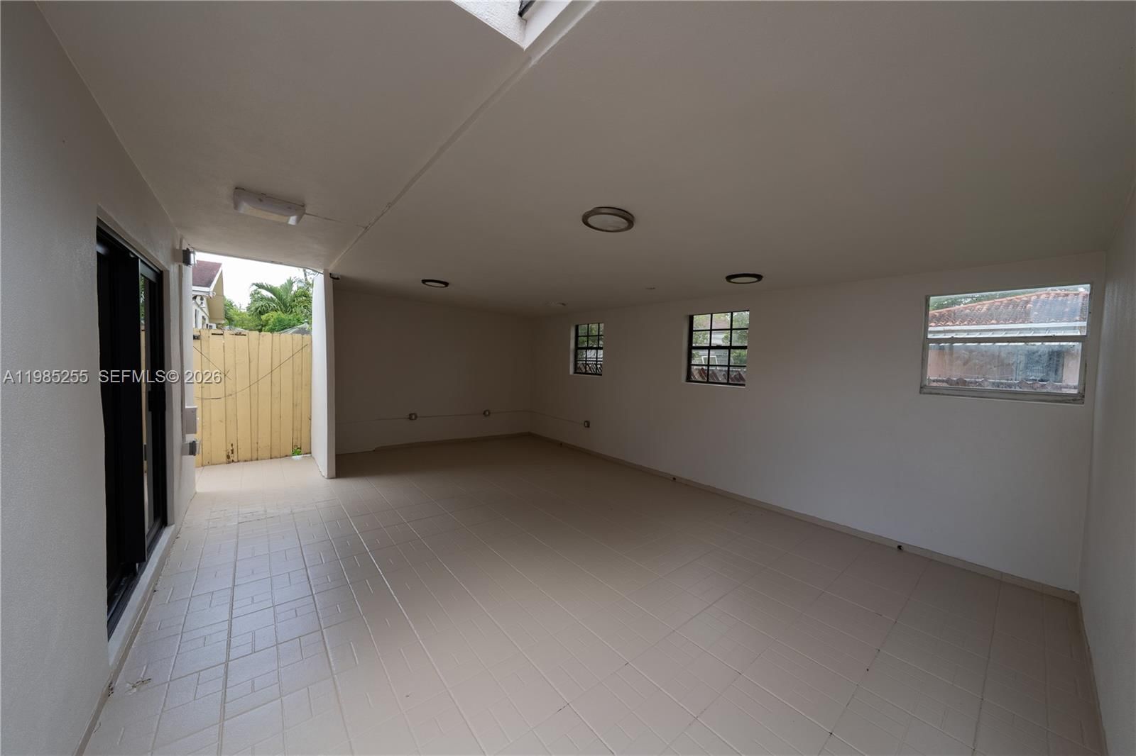 Real estate property located at 370 Flagami Blvd, Miami-dade, Flagami Sec A, Miami, FL