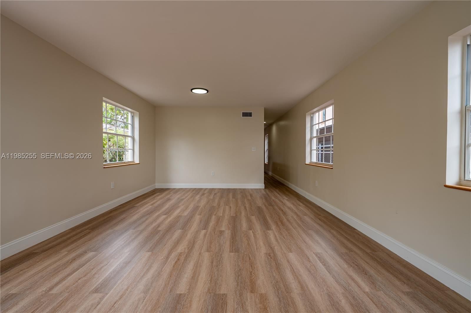 Real estate property located at 370 Flagami Blvd, Miami-dade, Flagami Sec A, Miami, FL