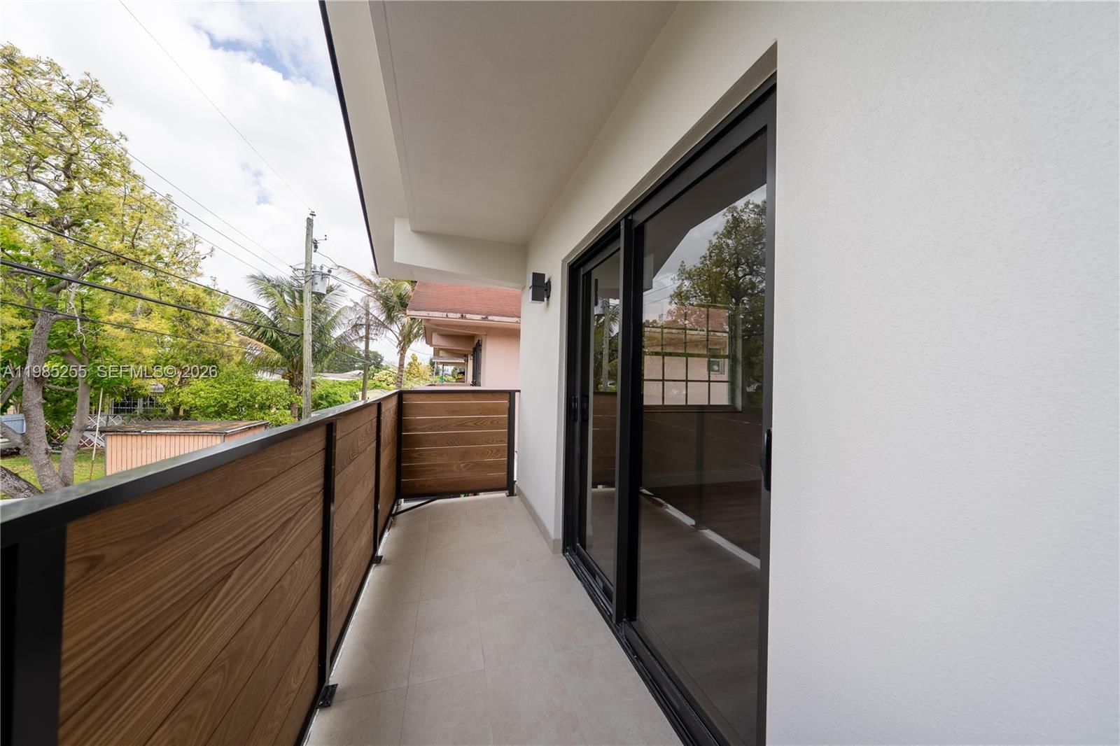 Real estate property located at 370 Flagami Blvd, Miami-dade, Flagami Sec A, Miami, FL