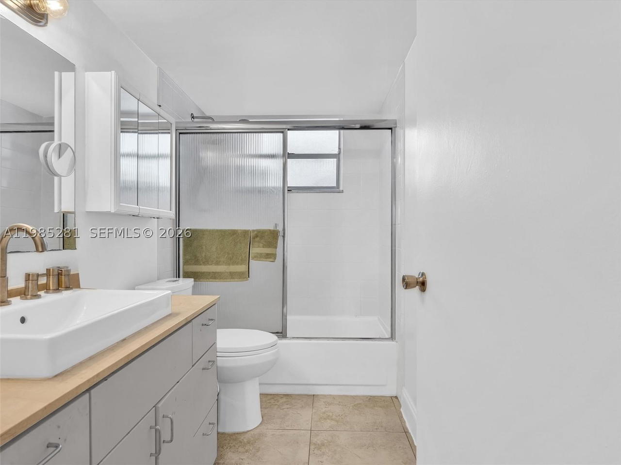 Real estate property located at 1236 Alton Rd #304, Miami-dade, Alton Star Condo, Miami Beach, FL