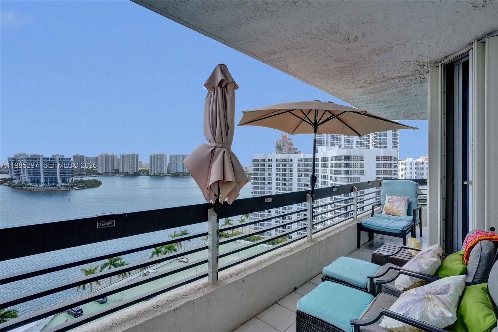 Real estate property located at 19101 36th Ct #1805, Miami-dade, Mystic Pointe Condo No Th, Aventura, FL