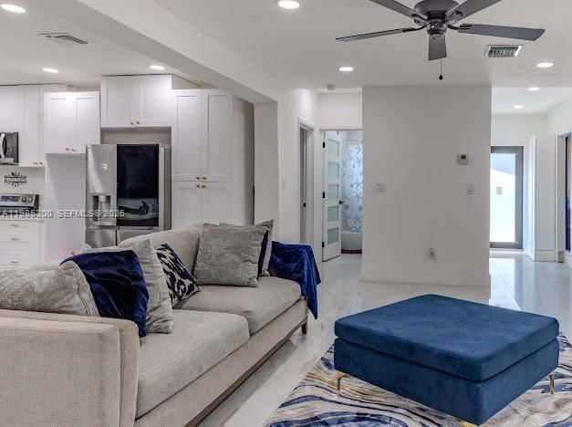 Real estate property located at 666 164th Ter, Miami-dade, Pleasant Village, Miami, FL