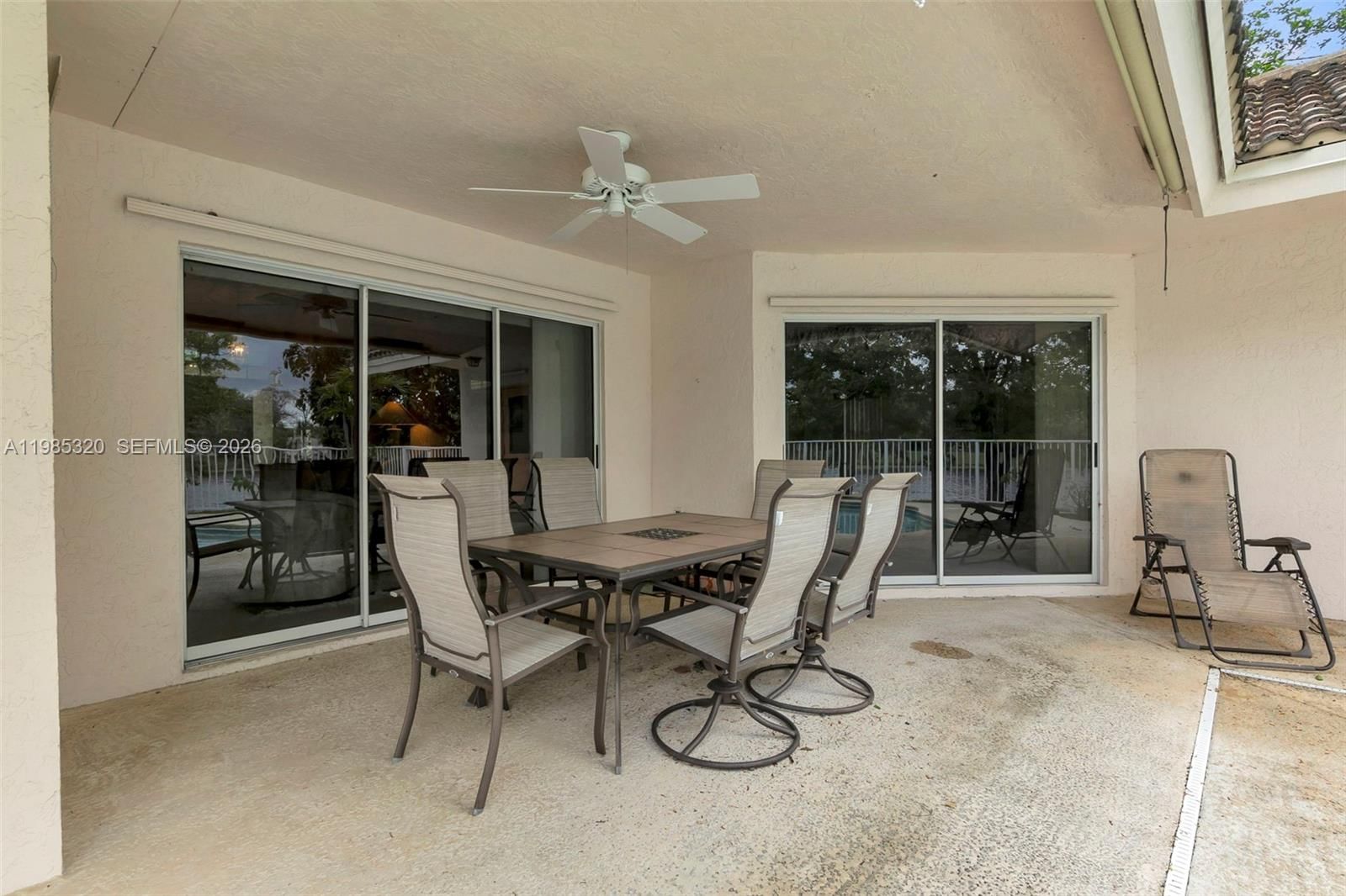 Real estate property located at 4927 67th Ave, Broward, Boulevard Forest, Lauderhill, FL