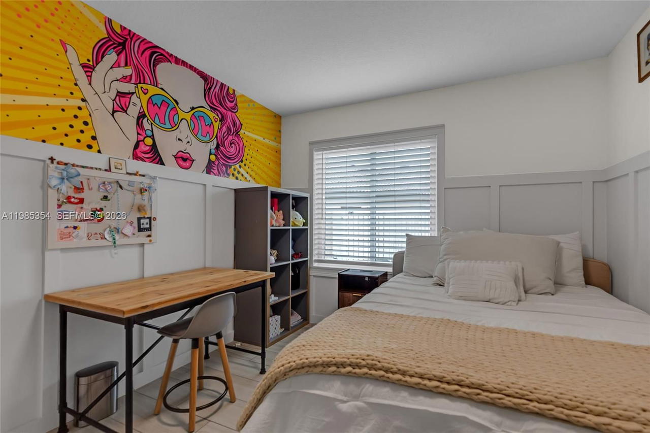 Real estate property located at 12742 11th Pl, Broward, Savannah Plat 3, Sunrise, FL