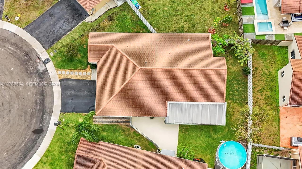 Real estate property located at 12742 11th Pl, Broward, Savannah Plat 3, Sunrise, FL