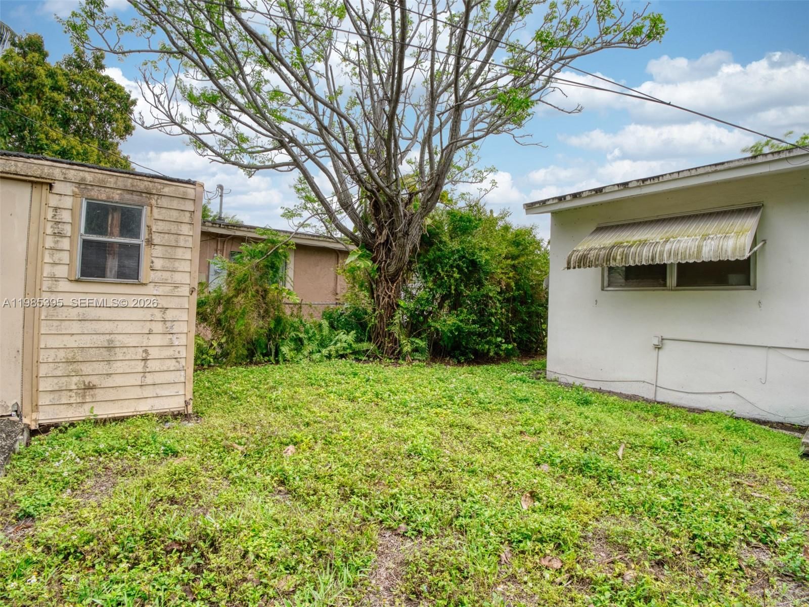 Real estate property located at 6111 20th Ct, Broward, Welwyn Manor, Miramar, FL