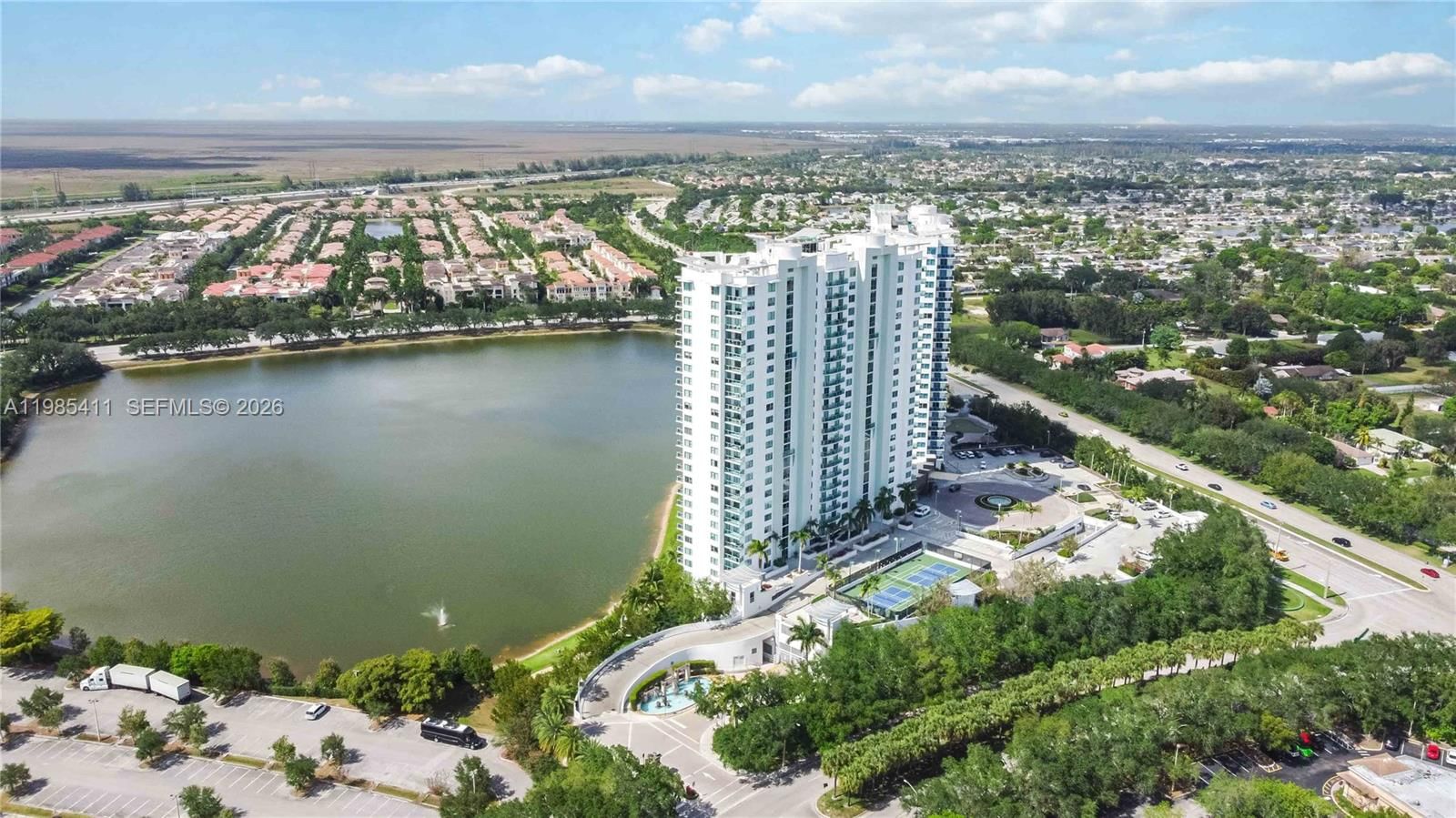 Real estate property located at 2641 Flamingo Rd #307N, Broward, Tao Sawgrass Condominium, Sunrise, FL