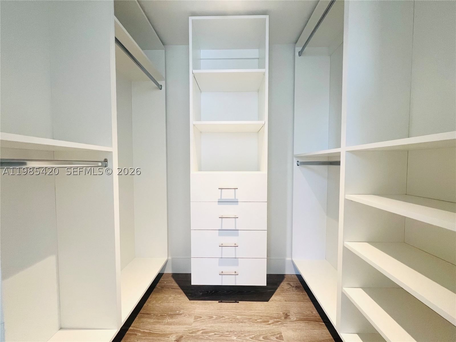 Real estate property located at 201 Jefferson Ave #4C, Miami-dade, Laser Condo, Miami Beach, FL