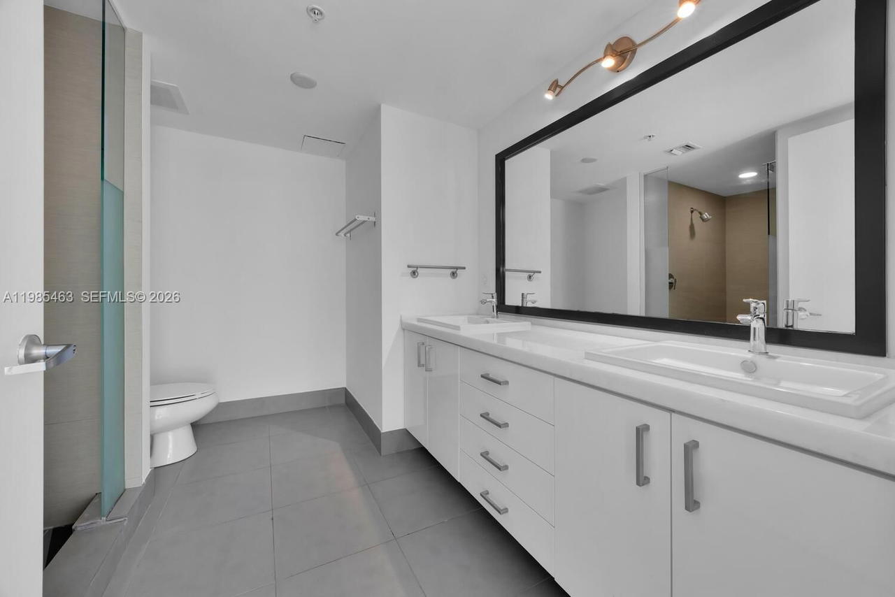 Real estate property located at 92 3rd St #3904, Miami-dade, Mint Condo, Miami, FL