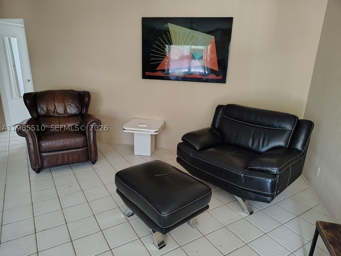 Real estate property located at 1816 Mckinley St #2, Broward, Pell Manor Condo, Hollywood, FL