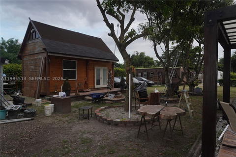 Real estate property located at 15375 SW 209 AVE, Miami-dade, Miami, FL