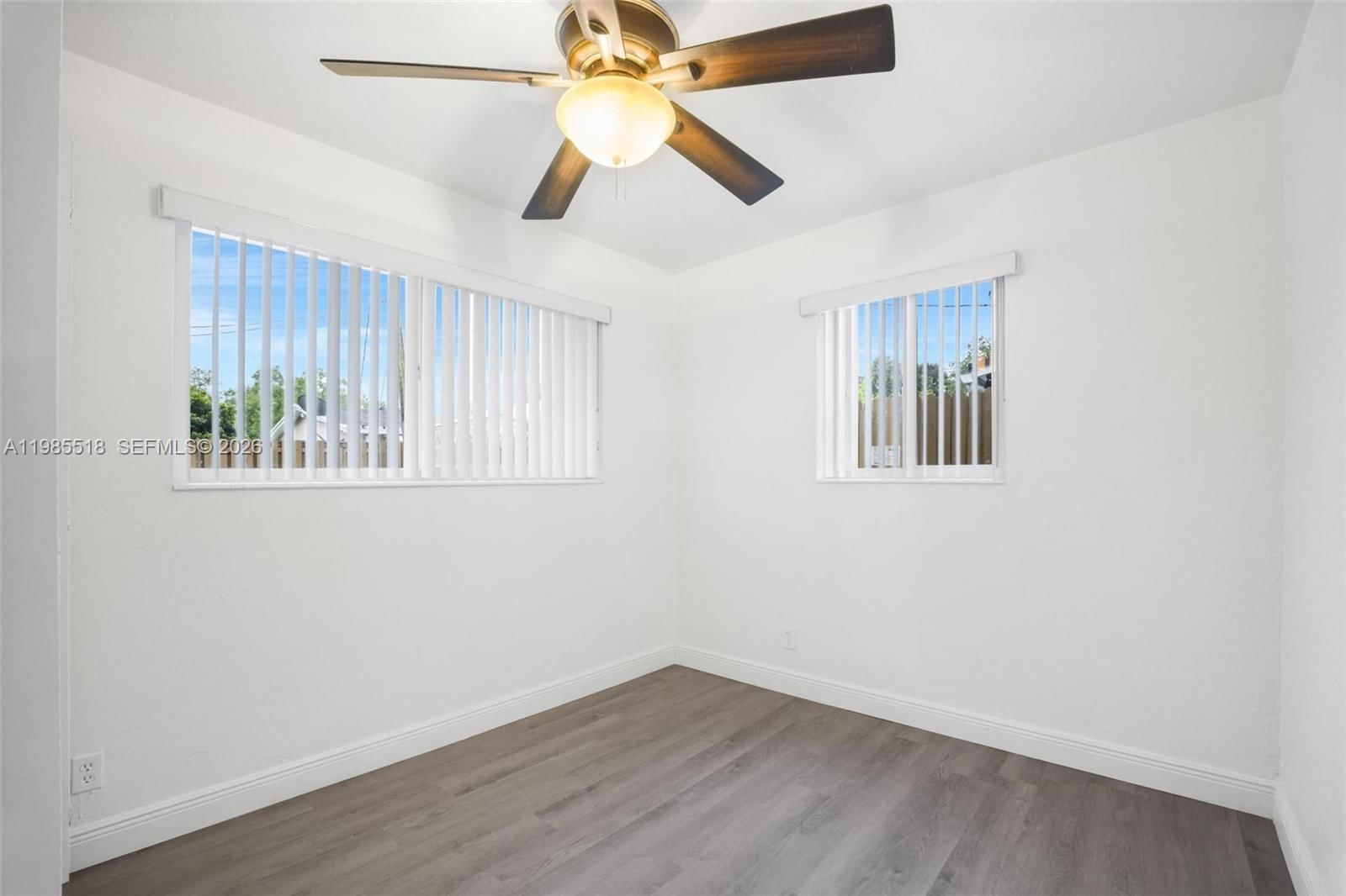 Real estate property located at 6450 Mckinley St, Broward, Fleetwood Manor, Hollywood, FL