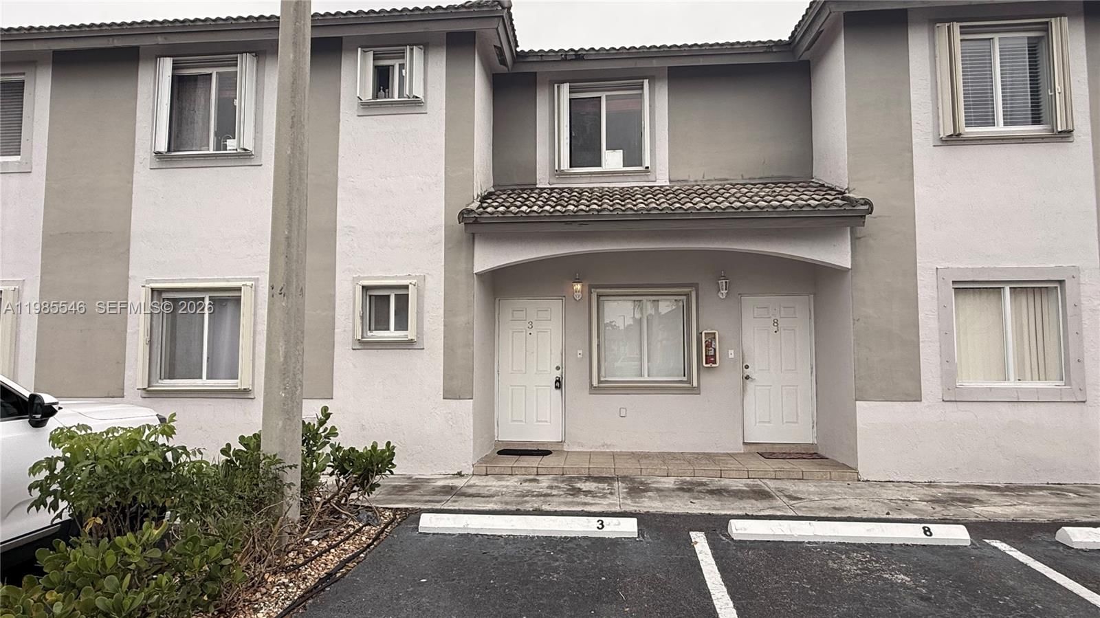 Real estate property located at 5795 109th Ave #3, Miami-dade, Doral Grand Condo, Doral, FL