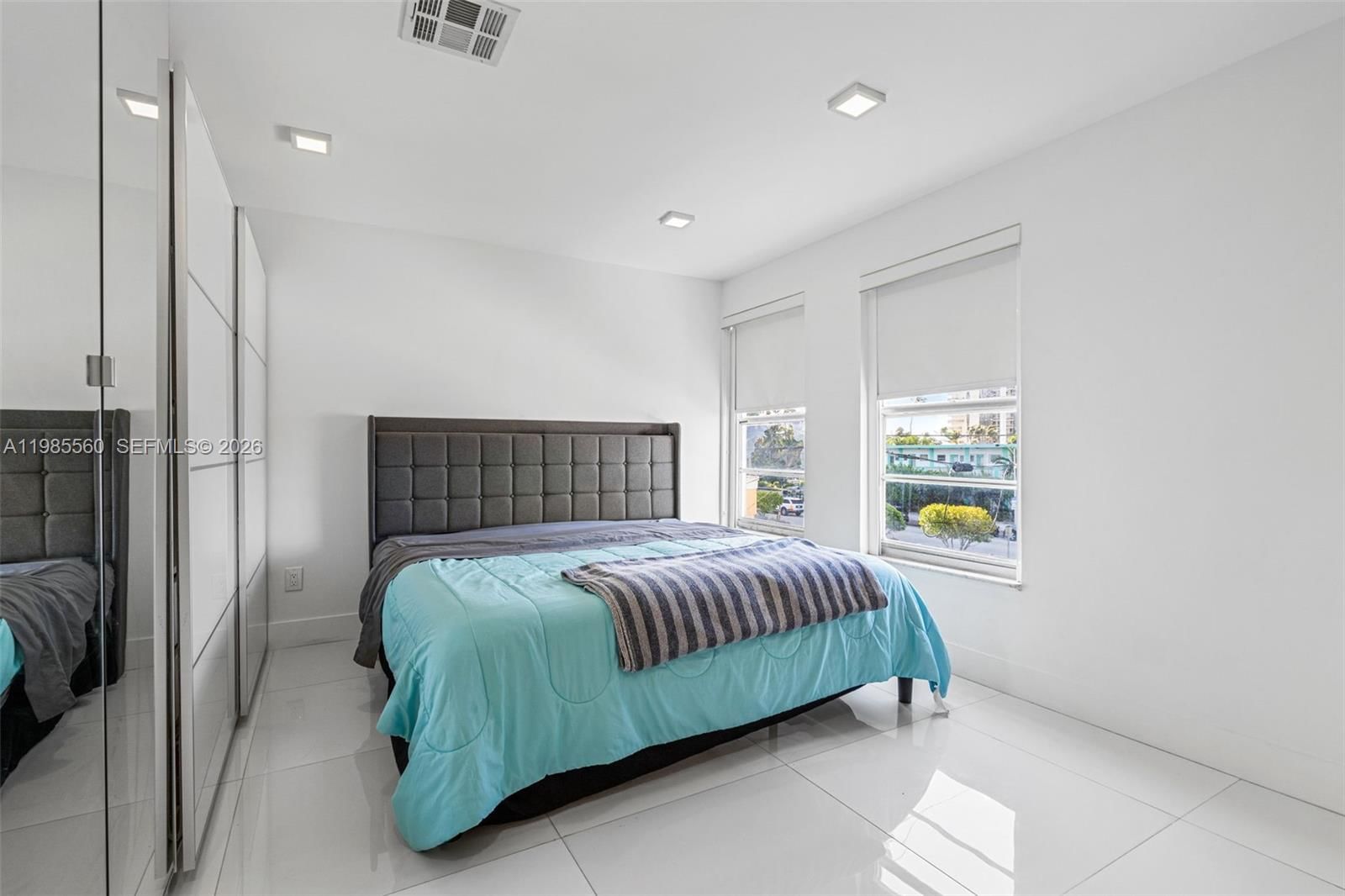 Real estate property located at 6545 Indian Creek Dr #306, Miami-dade, Clinton Condo, Miami Beach, FL