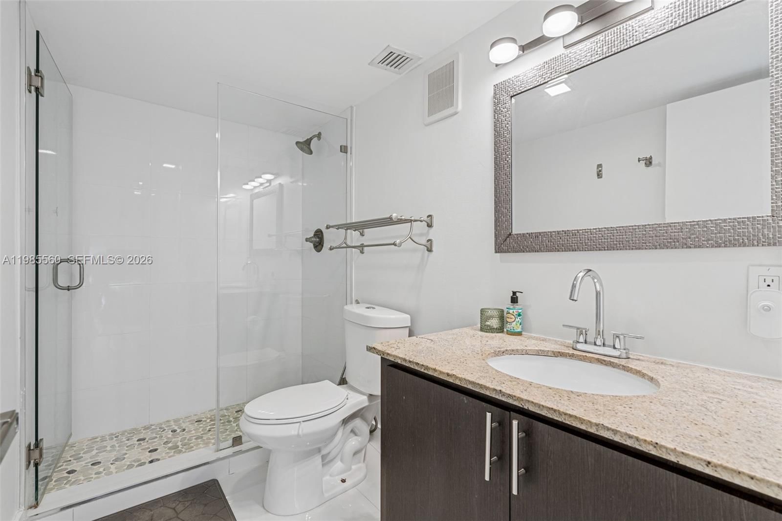 Real estate property located at 6545 Indian Creek Dr #306, Miami-dade, Clinton Condo, Miami Beach, FL