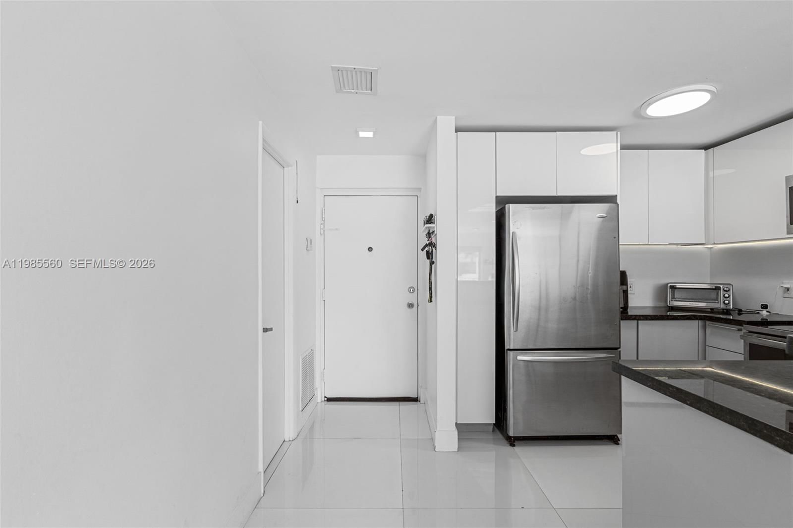 Real estate property located at 6545 Indian Creek Dr #306, Miami-dade, Clinton Condo, Miami Beach, FL