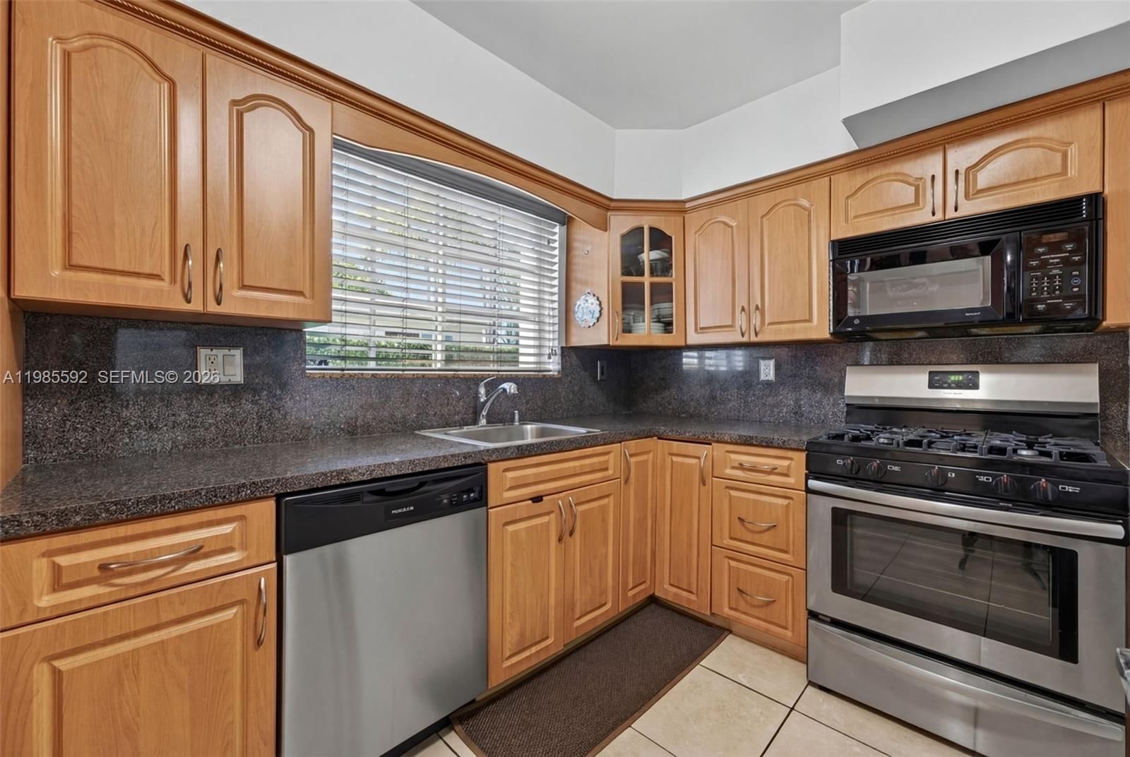 Real estate property located at 9440 54th St, Miami-dade, Miller Heights Sec 4, Miami, FL