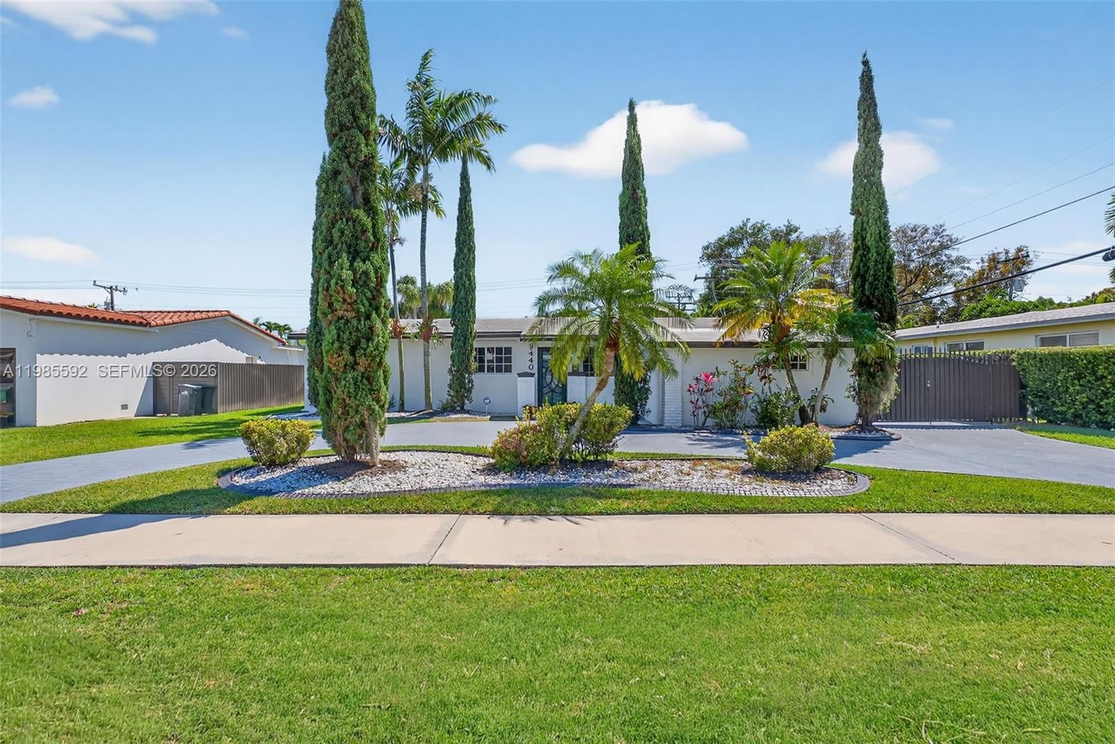 Real estate property located at 9440 54th St, Miami-dade, Miller Heights Sec 4, Miami, FL