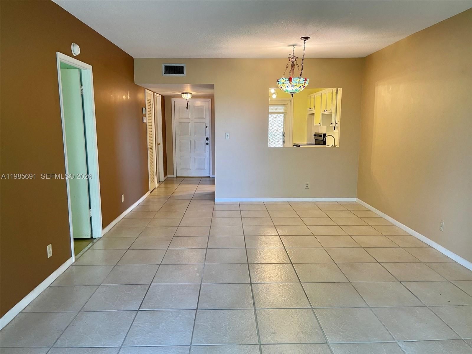 Real estate property located at 1000 Hillcrest Ct #308, Broward, Hillcrest No 4 Condo, Hollywood, FL