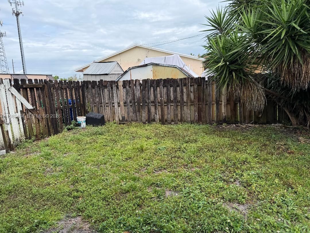Real estate property located at 2001 100th Ave, Broward, Everglades Sugar & Land C, Miramar, FL
