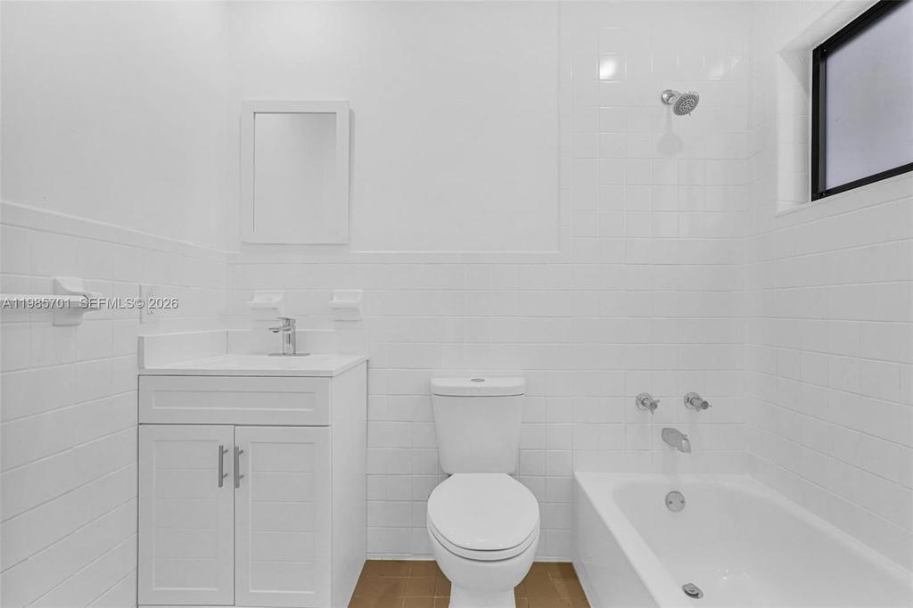 Real estate property located at 17535 49th Ct, Miami-dade, Carol City 3rd Addn, Opa Locka, FL