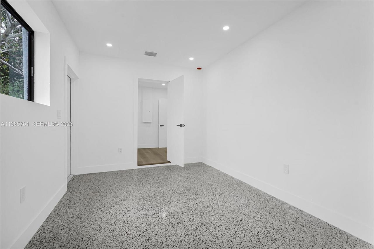 Real estate property located at 17535 49th Ct, Miami-dade, Carol City 3rd Addn, Opa Locka, FL