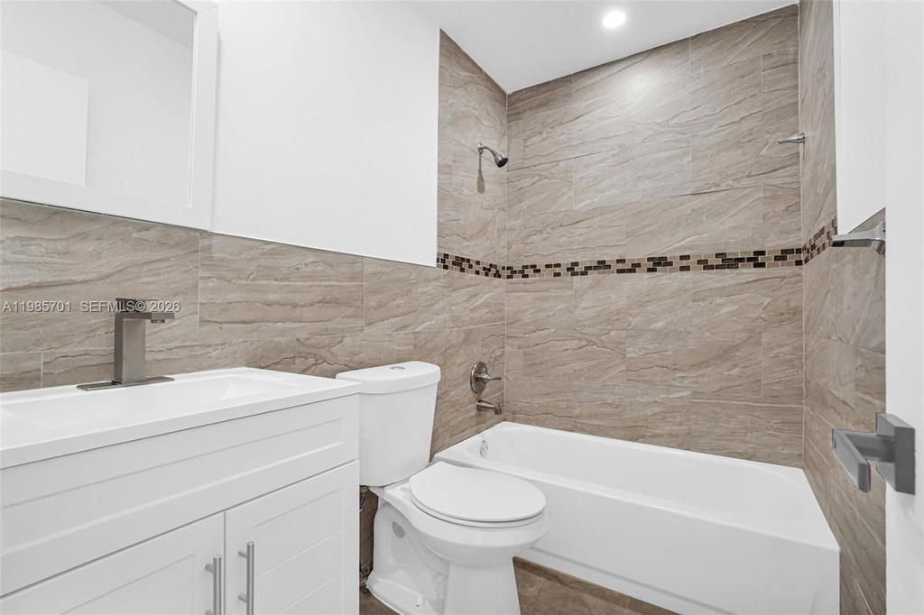 Real estate property located at 17535 49th Ct, Miami-dade, Carol City 3rd Addn, Opa Locka, FL