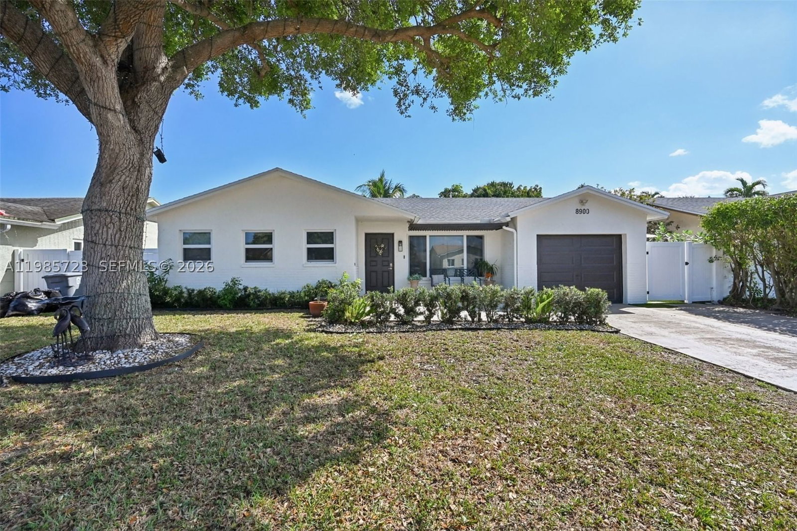 Real estate property located at 8900 7th St, Palm Beach, Sandalfoot Cove Sec 7 And, Boca Raton, FL