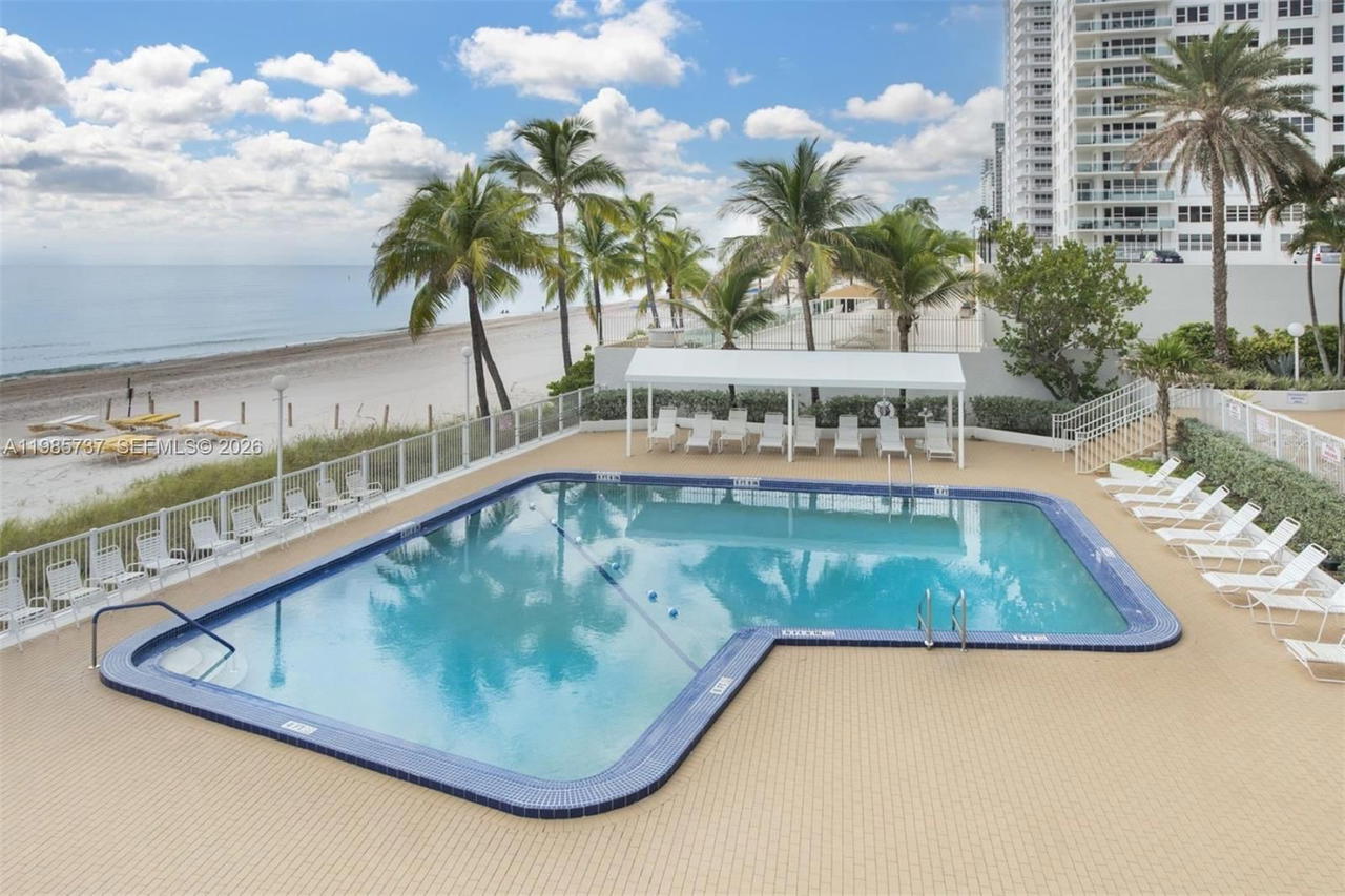 Real estate property located at 4010 Galt Ocean Dr #1701, Broward, Ocean Summit Condo, Fort Lauderdale, FL