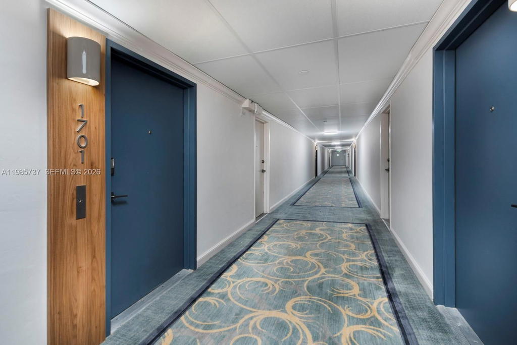 Real estate property located at 4010 Galt Ocean Dr #1701, Broward, Ocean Summit Condo, Fort Lauderdale, FL