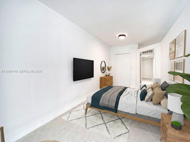 Real estate property located at 2301 Collins Ave #311, Miami-dade, Roney Palace Condo, Miami Beach, FL