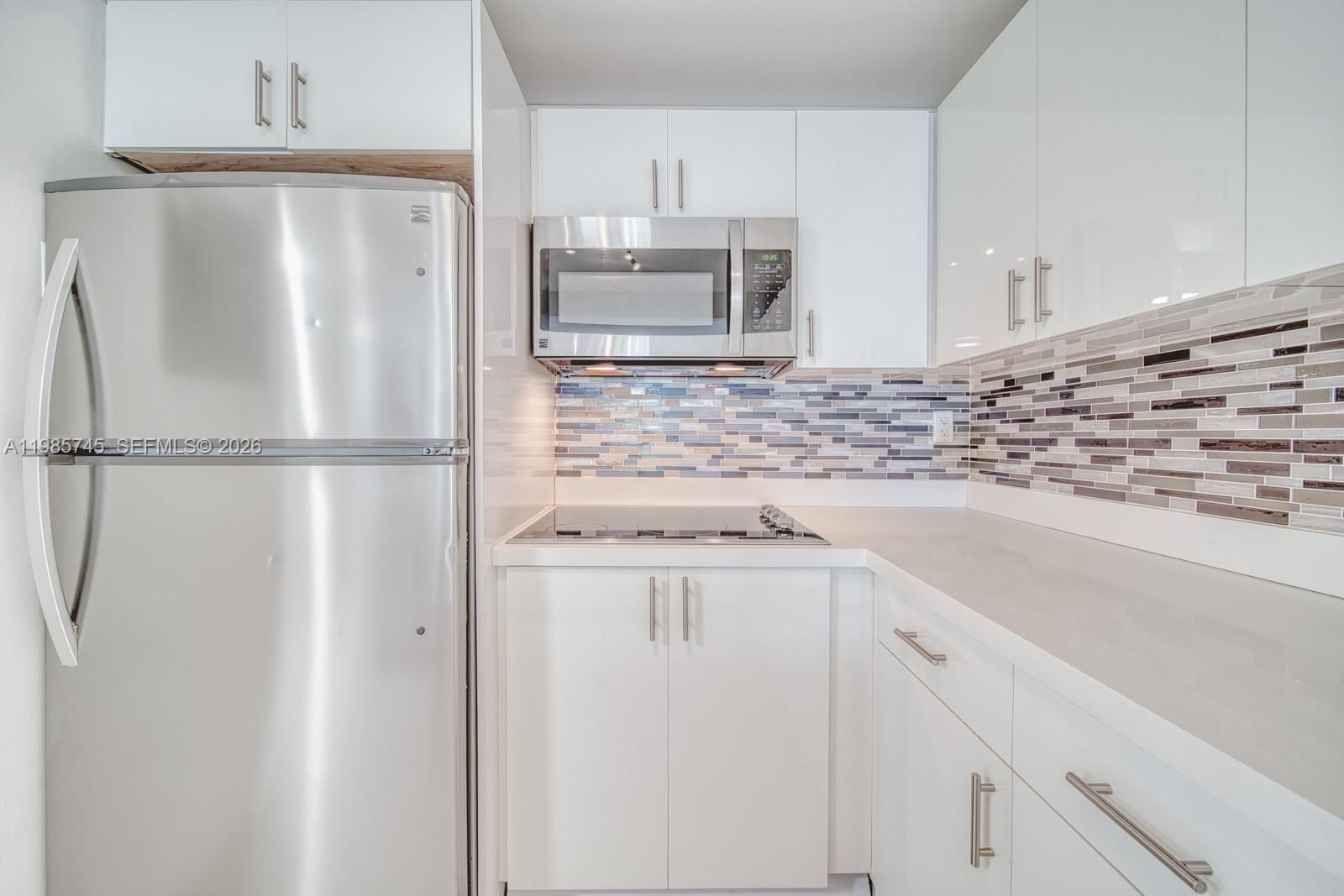 Real estate property located at 2301 Collins Ave #311, Miami-dade, Roney Palace Condo, Miami Beach, FL