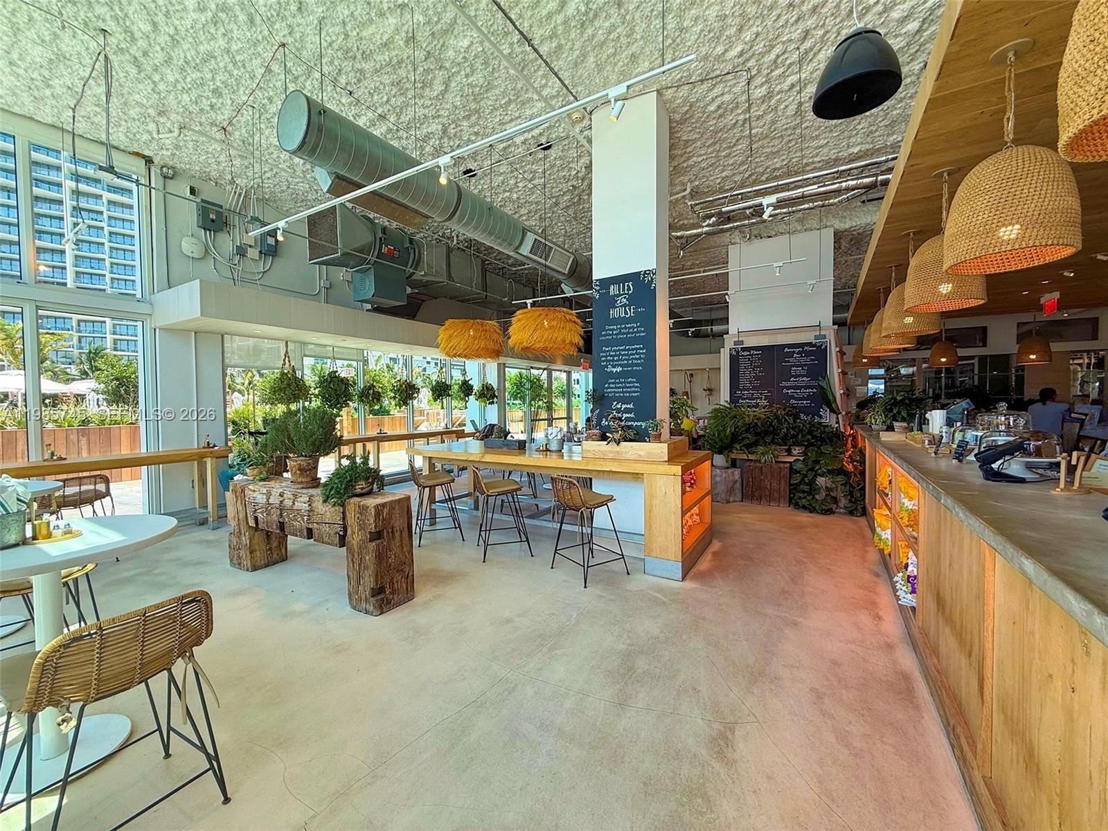 Real estate property located at 2301 Collins Ave #311, Miami-dade, Roney Palace Condo, Miami Beach, FL