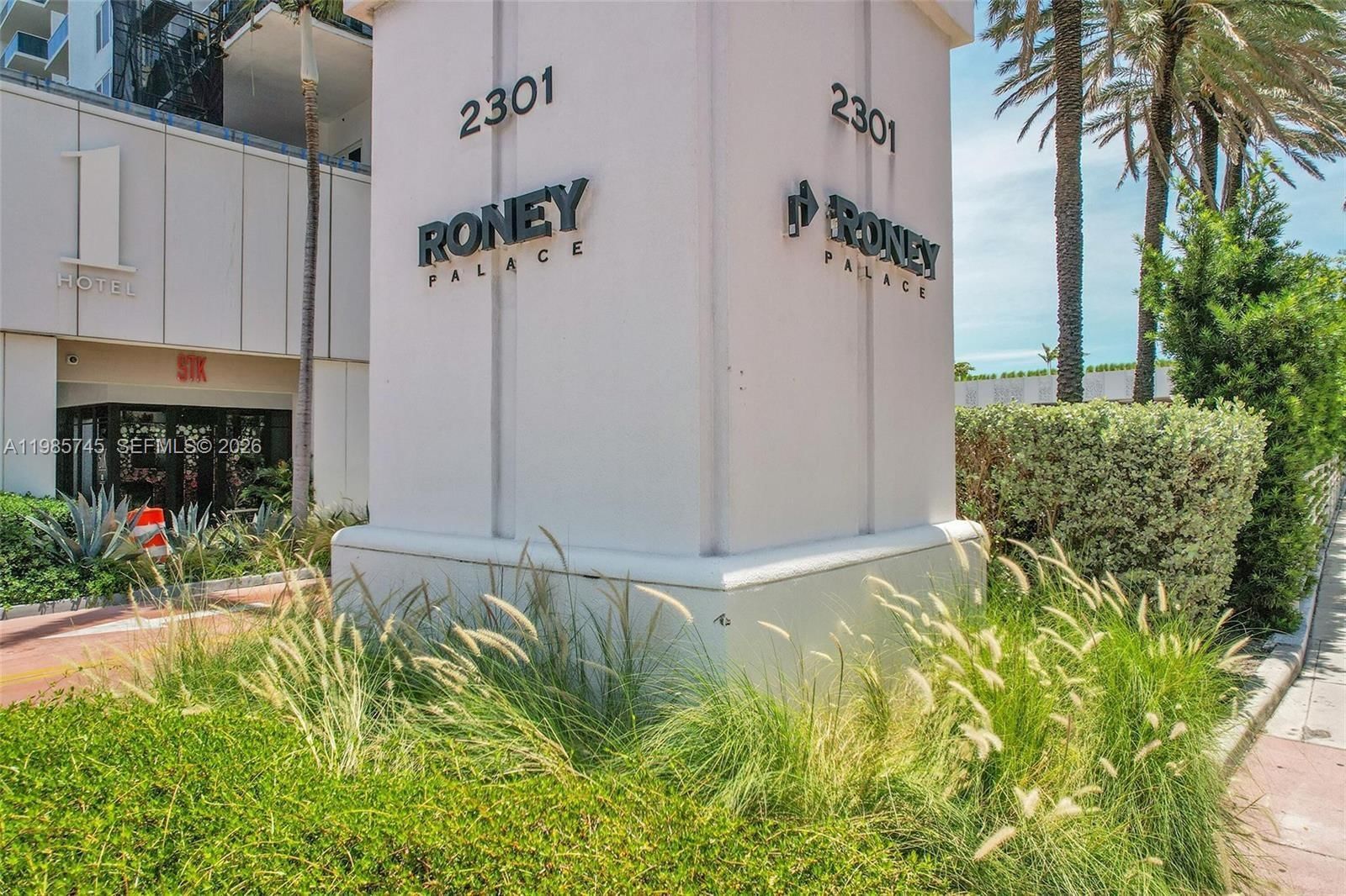 Real estate property located at 2301 Collins Ave #311, Miami-dade, Roney Palace Condo, Miami Beach, FL