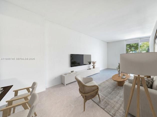 Real estate property located at 2301 Collins Ave #311, Miami-dade, Roney Palace Condo, Miami Beach, FL