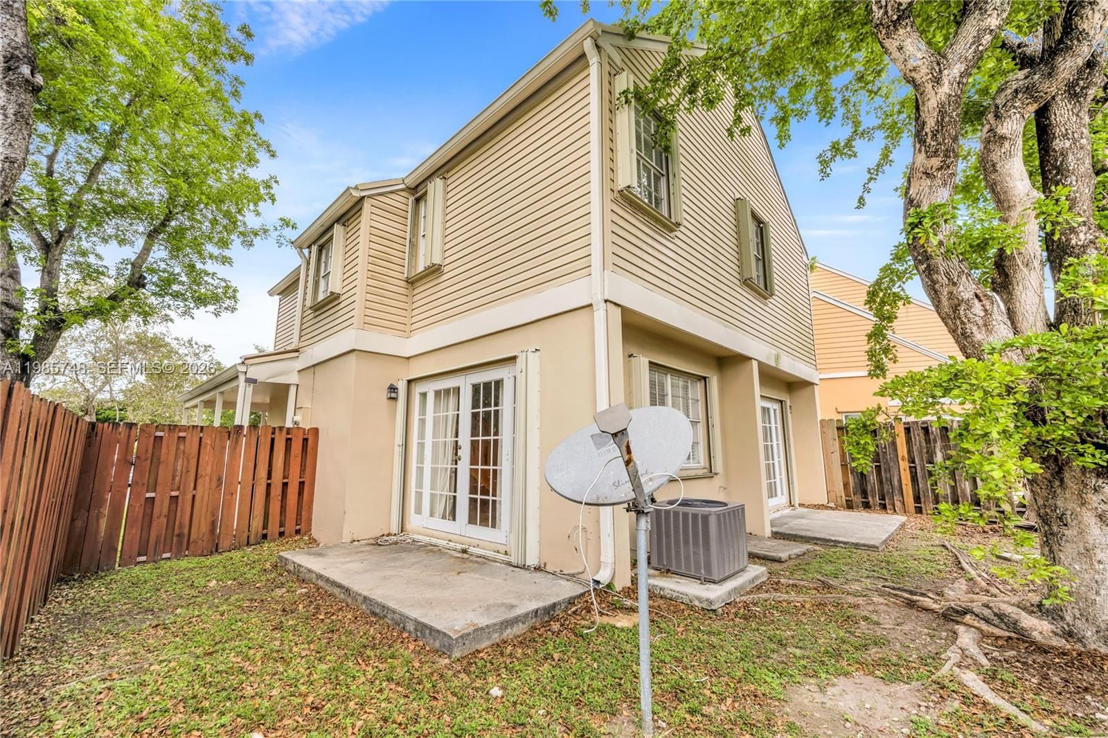 Real estate property located at 11455 117 Ct, Miami-dade, Towngate South Sec 1, Miami, FL