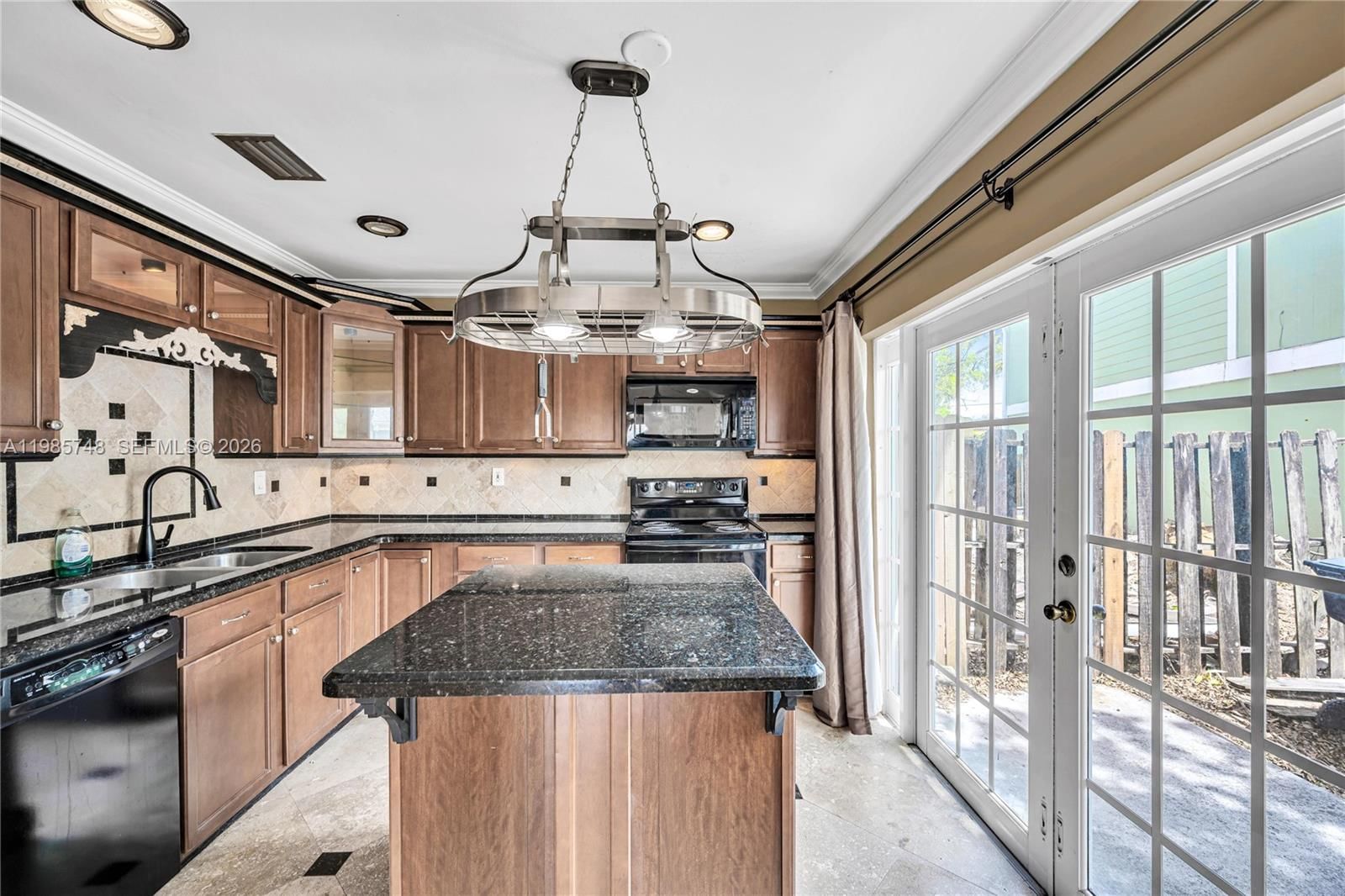 Real estate property located at 11455 117 Ct, Miami-dade, Towngate South Sec 1, Miami, FL