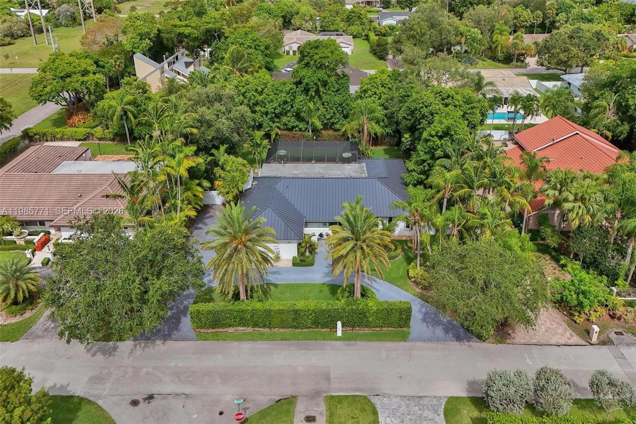 Real estate property located at 13110 104th Ave, Miami-dade, Pinewood Forest, Miami, FL