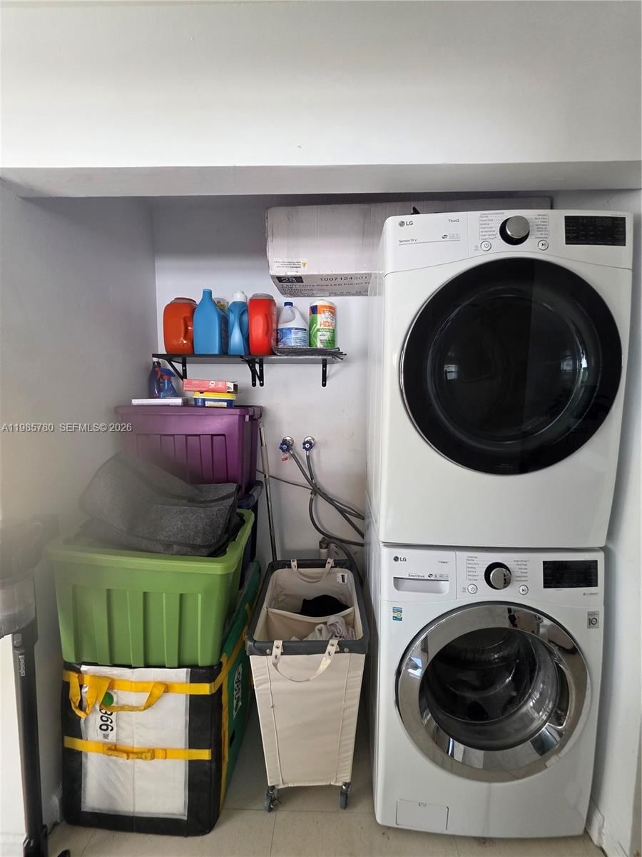 Real estate property located at 710 99th Ct Cir, Miami-dade, Les Chalets Ii, Miami, FL