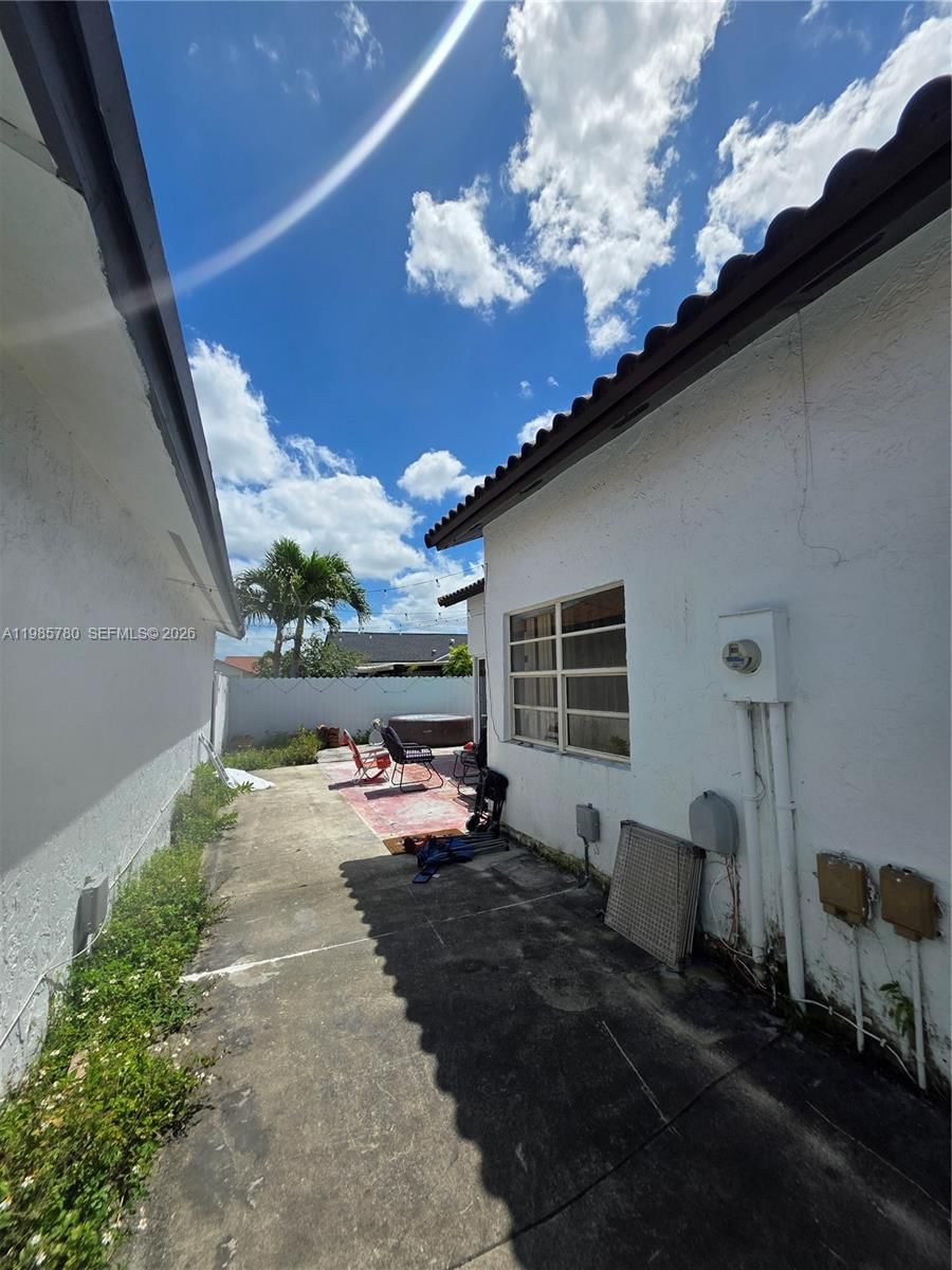 Real estate property located at 710 99th Ct Cir, Miami-dade, Les Chalets Ii, Miami, FL