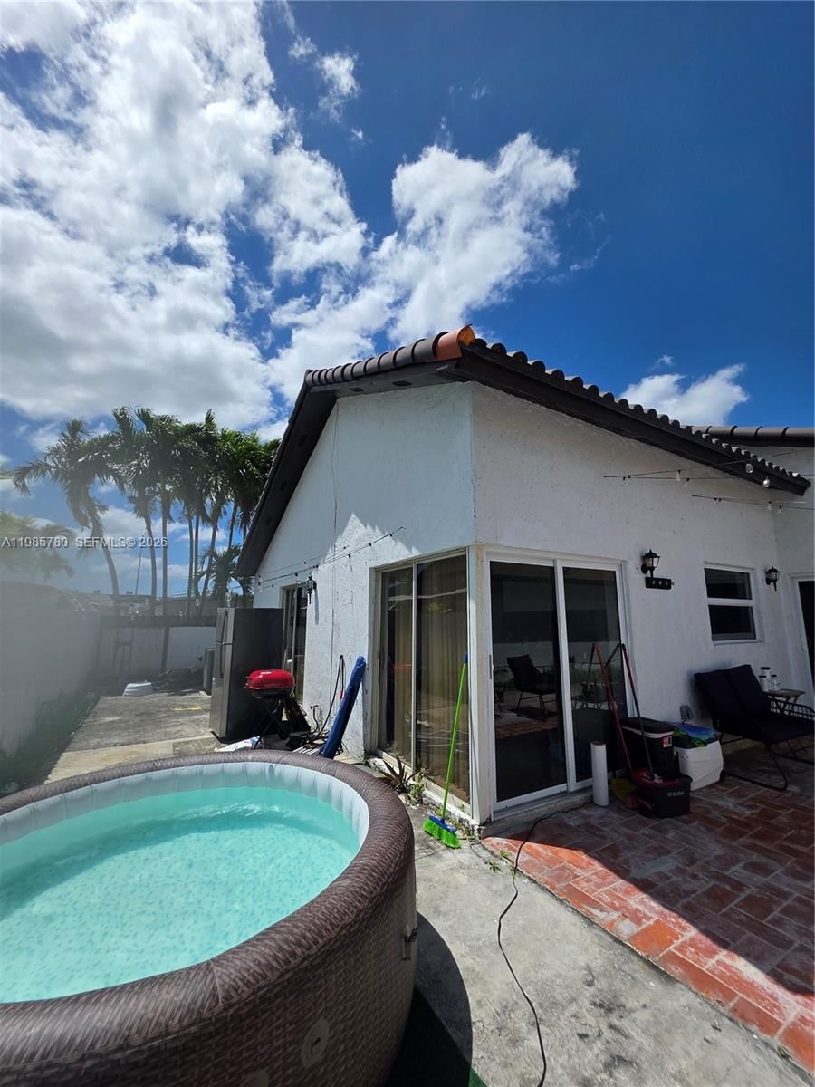 Real estate property located at 710 99th Ct Cir, Miami-dade, Les Chalets Ii, Miami, FL