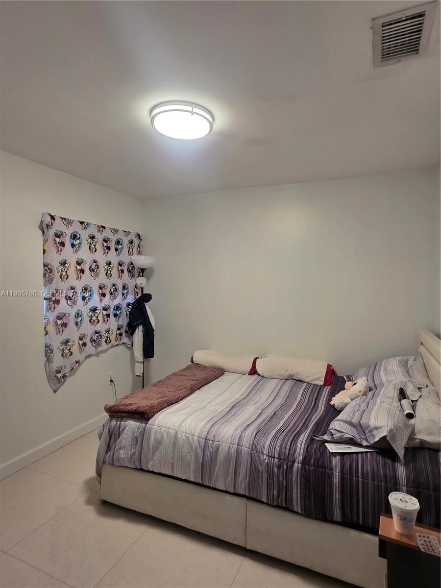 Real estate property located at 710 99th Ct Cir, Miami-dade, Les Chalets Ii, Miami, FL