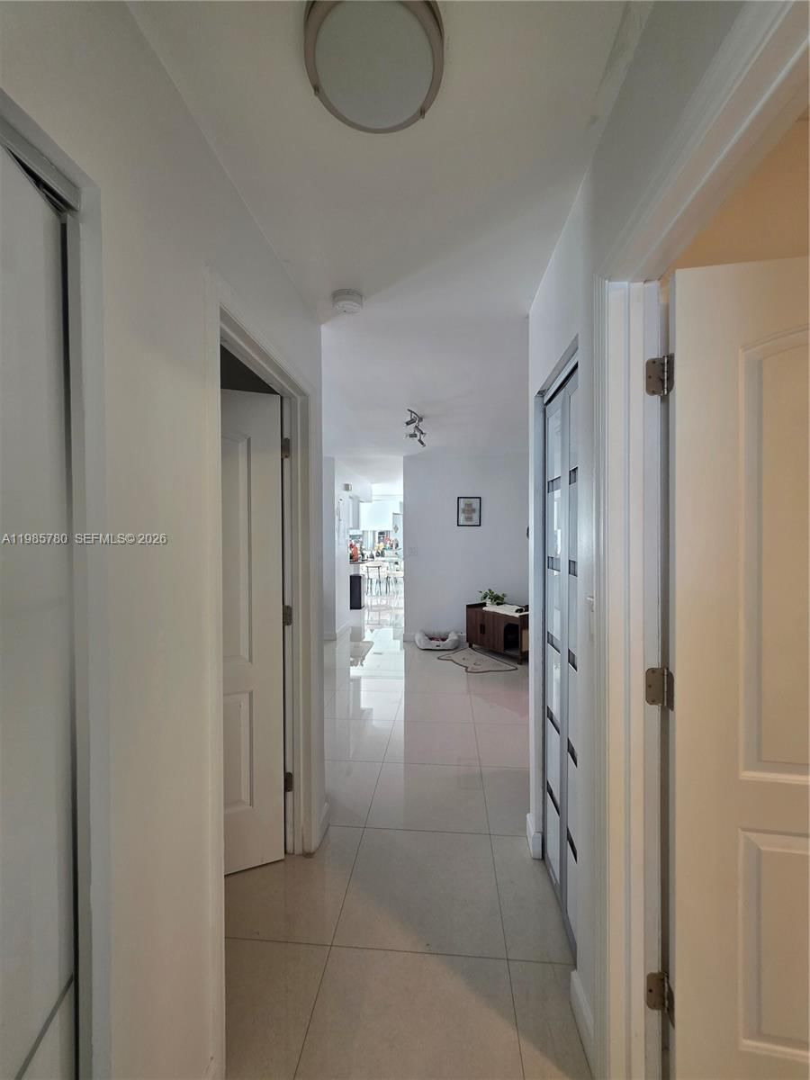 Real estate property located at 710 99th Ct Cir, Miami-dade, Les Chalets Ii, Miami, FL