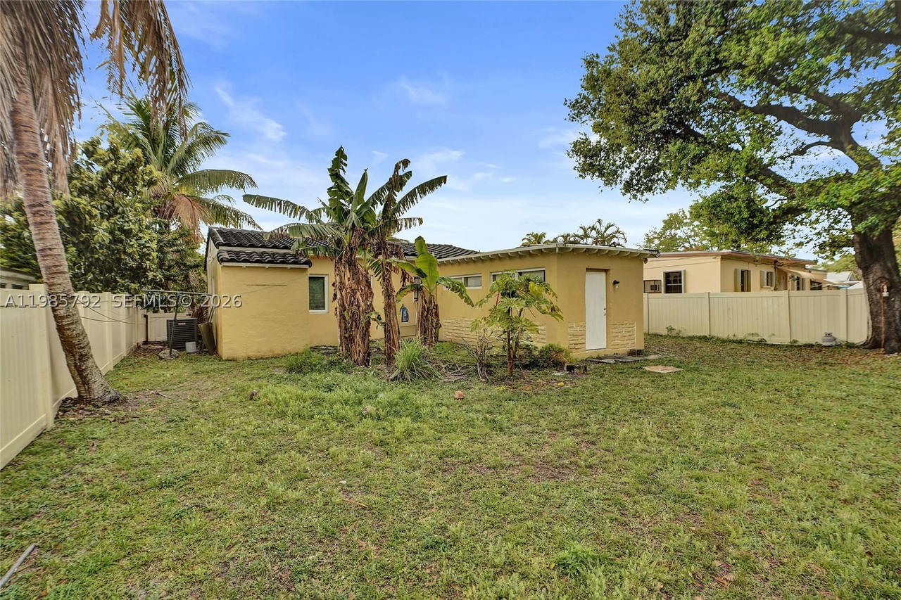Real estate property located at 1675 160th St, Miami-dade, Fulford By The Sea Sec H, North Miami Beach, FL