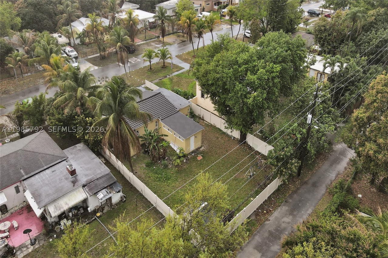 Real estate property located at 1675 160th St, Miami-dade, Fulford By The Sea Sec H, North Miami Beach, FL