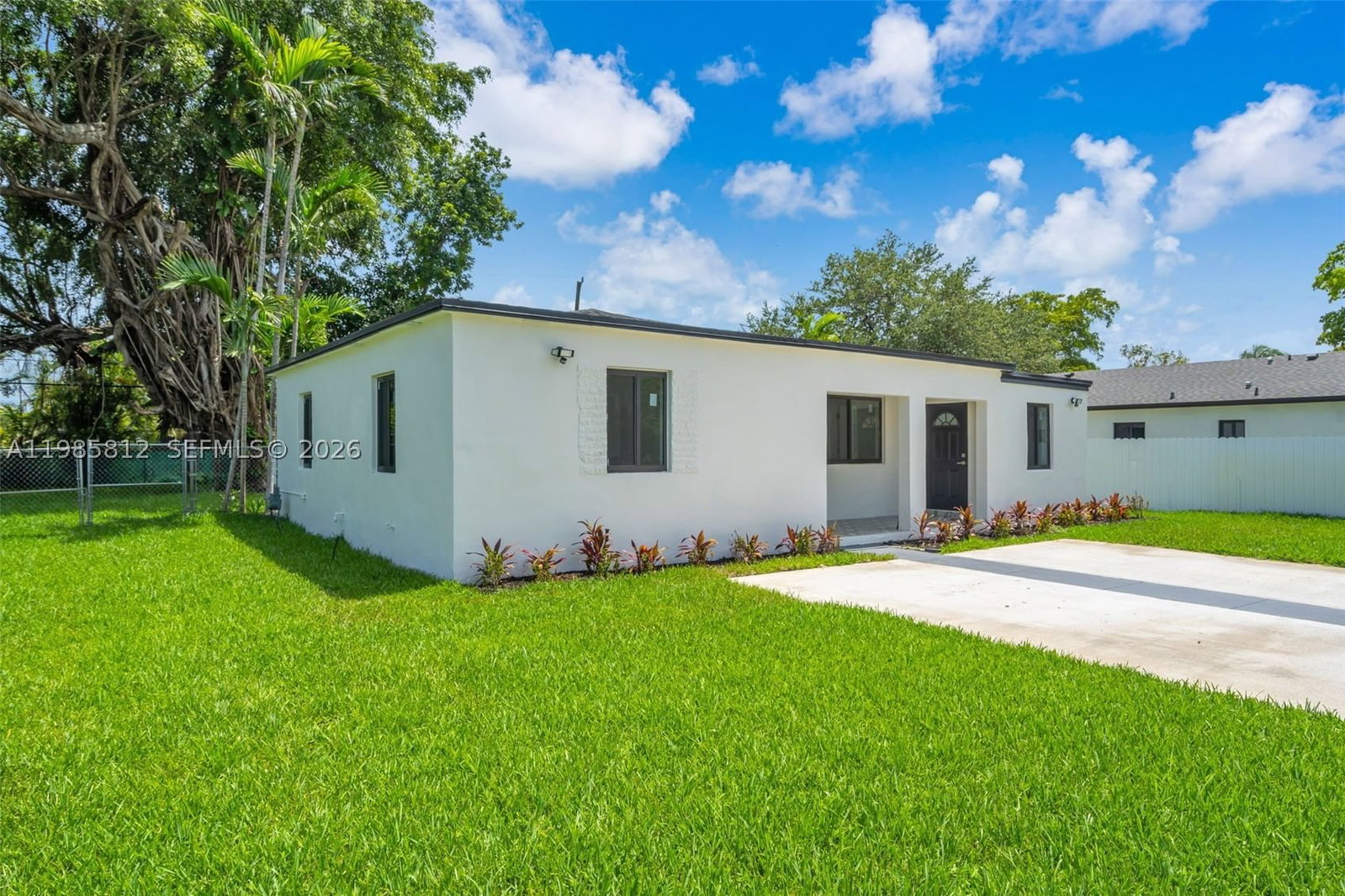 Real estate property located at 1010 140th St, Miami-dade, Irons Manor High Pine Add, North Miami, FL