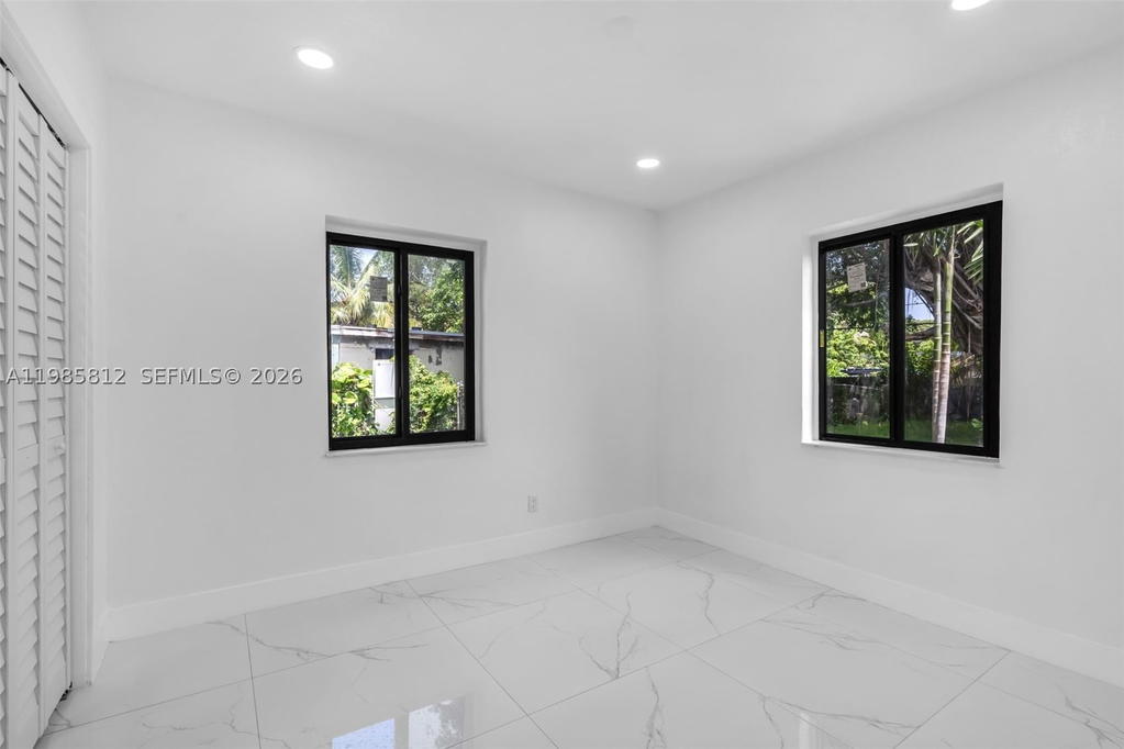 Real estate property located at 1010 140th St, Miami-dade, Irons Manor High Pine Add, North Miami, FL