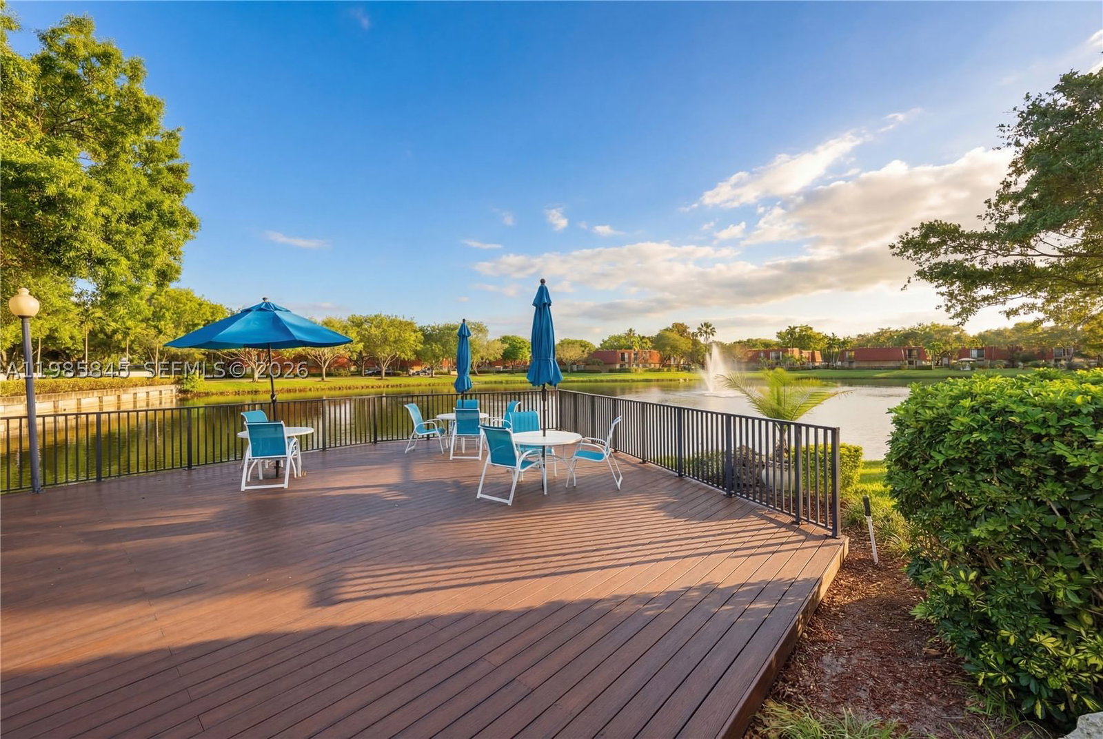 Real estate property located at 752 98th Way, Broward, Jacaranda Parcel 610, Plantation, FL